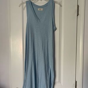 Bathing suit cover up. Size Small. Flowy fit.